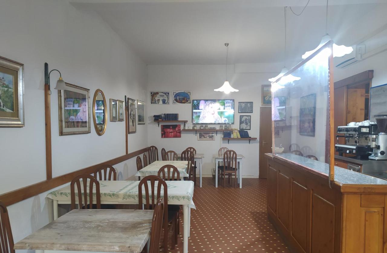 Hotel San Vitale メディチーナ エクステリア 写真