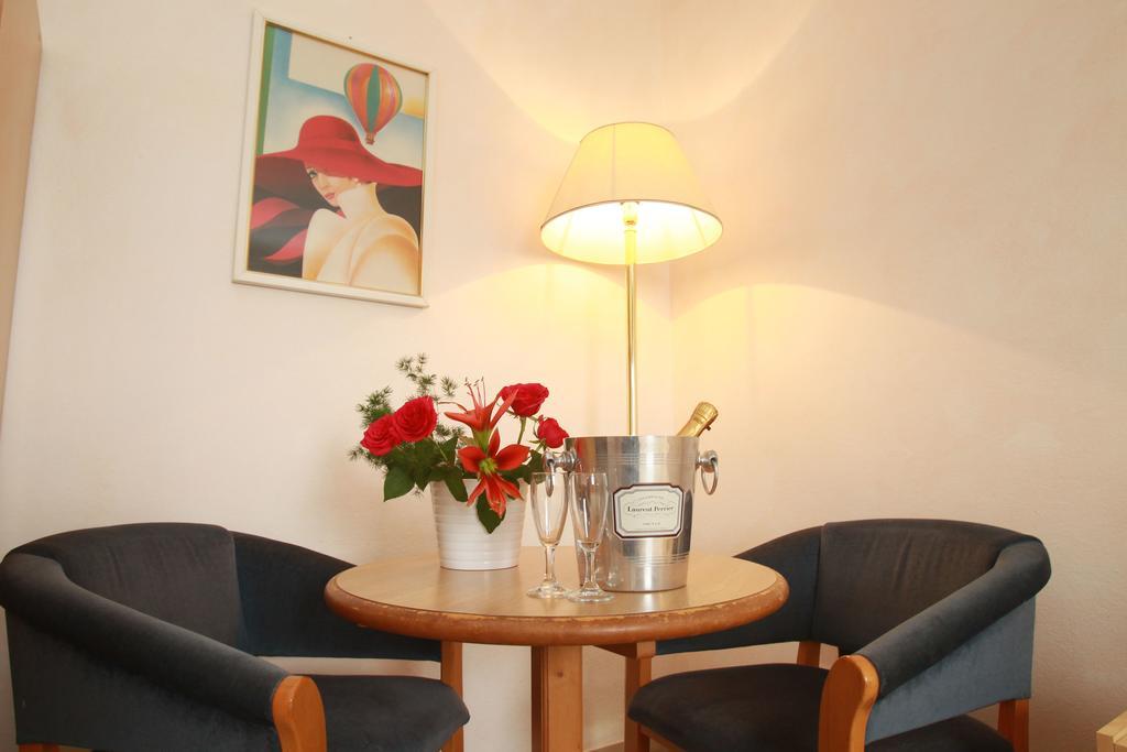 Hotel San Vitale メディチーナ エクステリア 写真