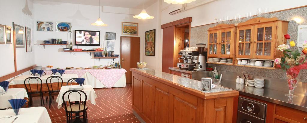 Hotel San Vitale メディチーナ エクステリア 写真